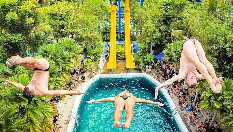 Banana Flip water slides